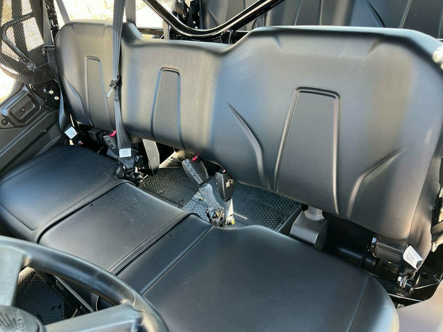 2025 Honda Pioneer 1000-6 Deluxe Crew