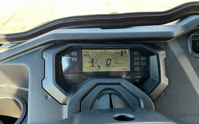 2025 Honda Pioneer 1000-6 Deluxe Crew