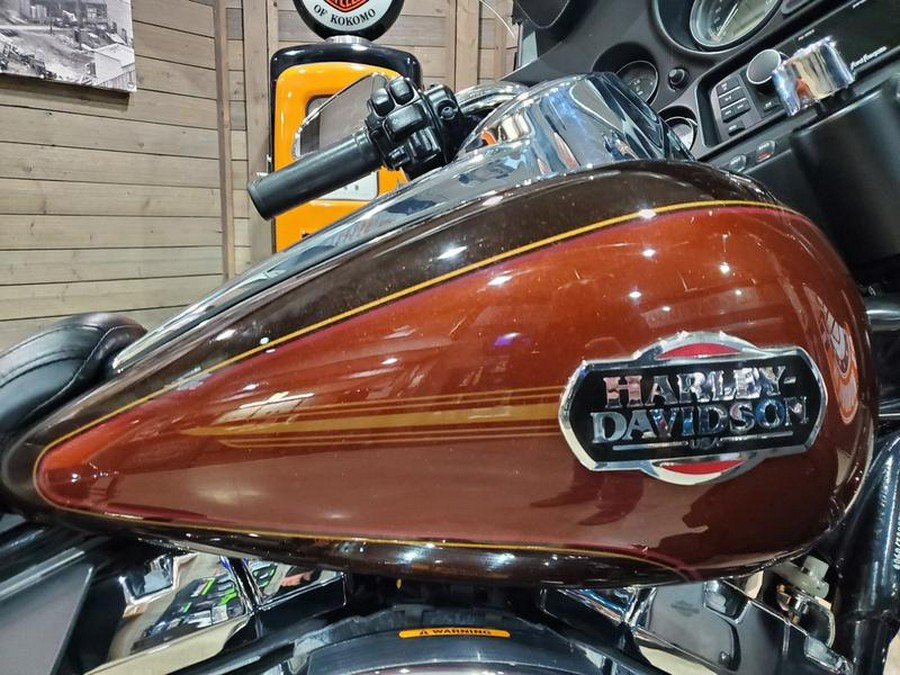 2011 Harley-Davidson® FLHTCU - Ultra Classic® Electra Glide®