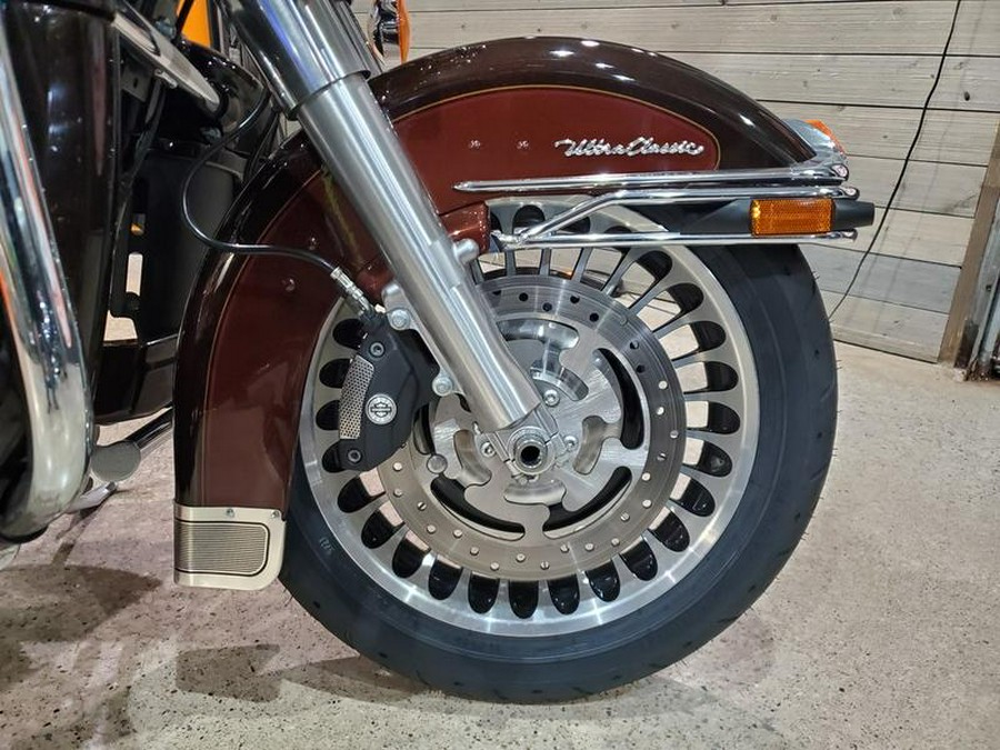 2011 Harley-Davidson® FLHTCU - Ultra Classic® Electra Glide®