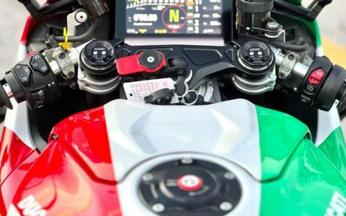 2025 Ducati Panigale V4