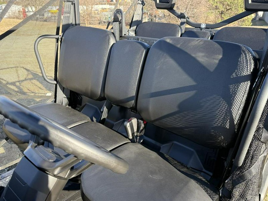 2026 Can-Am® Defender MAX DPS HD9 Stealth Black