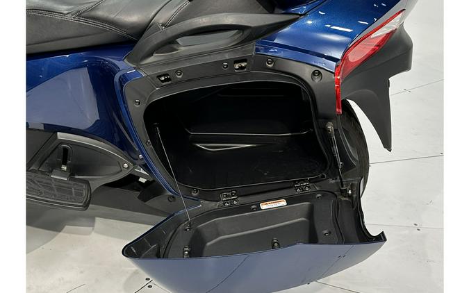 2017 RT-S (SE6) - Can-Am