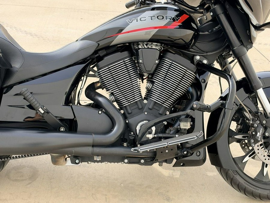 2017 Victory Motorcycles Magnum Gloss Black WGraphics