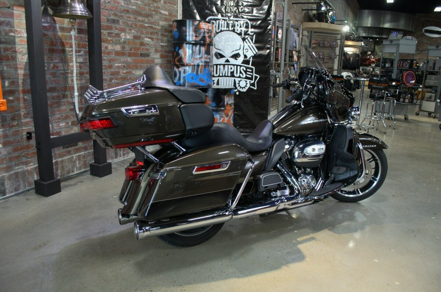 2020 Harley-Davidson Ultra Limited River Rock Gray/Vivid Black