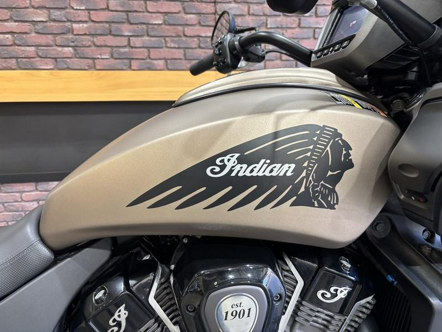 2020 Indian Motorcycle® Challenger Dark Horse Sandstone Smoke