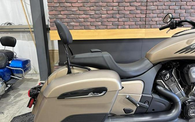 2020 Indian Motorcycle® Challenger Dark Horse Sandstone Smoke