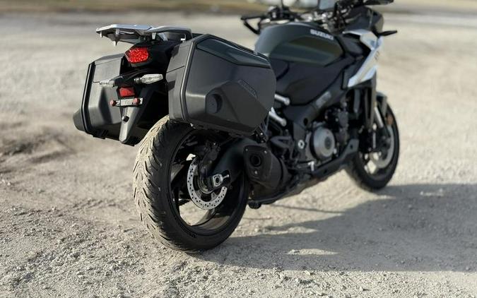 2024 Suzuki GSX-S1000GX Plus