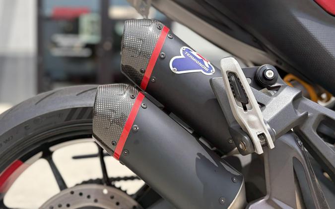 2024 Ducati MONSTER PLUS