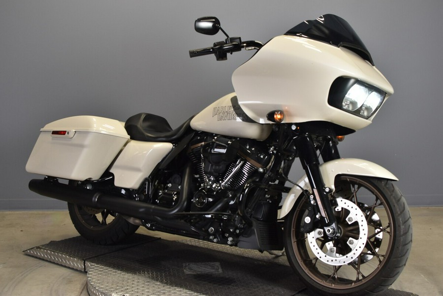 2023 Harley-Davidson Road Glide ST