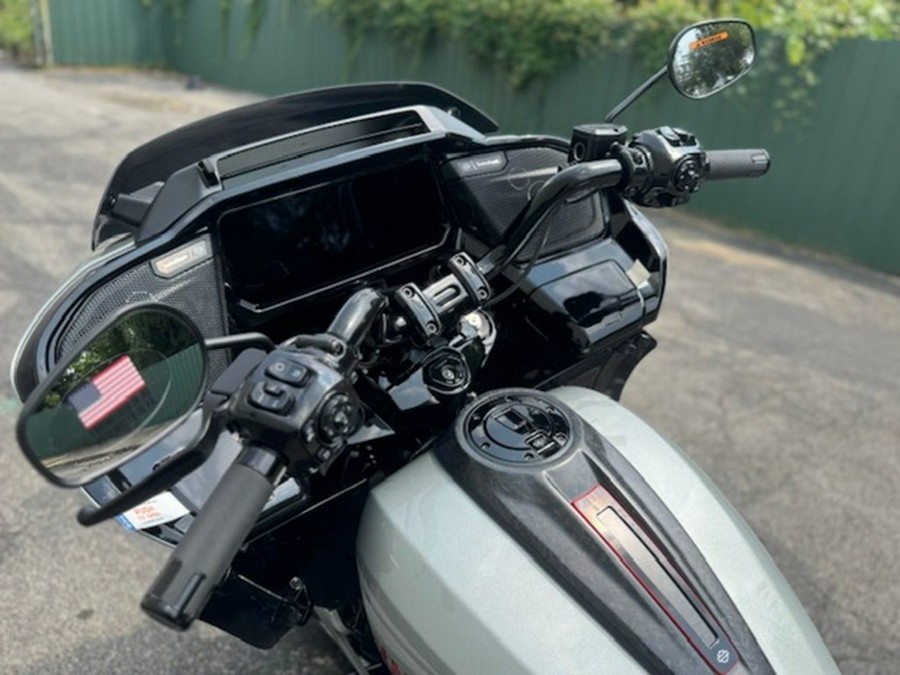 2025 Harley-Davidson FLTRXSTSE - CVO Road Glide ST