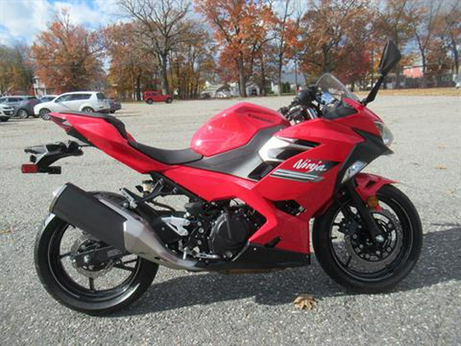 2021 Kawasaki Ninja 400 ABS