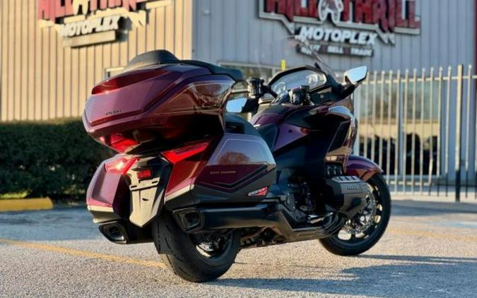 2025 Honda® GL1800DA Goldwing Tour Air Bag DCT 50TH ANNIVERSARY