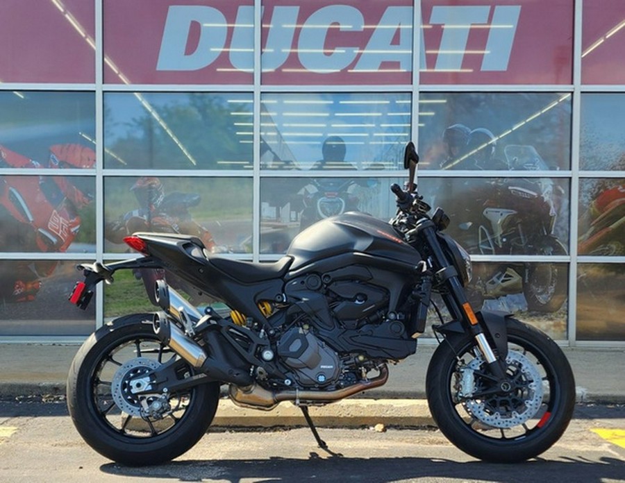 2025 Ducati Monster Dark Stealth