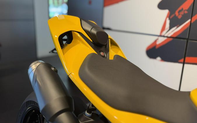2026 Ducati STREETFIGHTER V2S