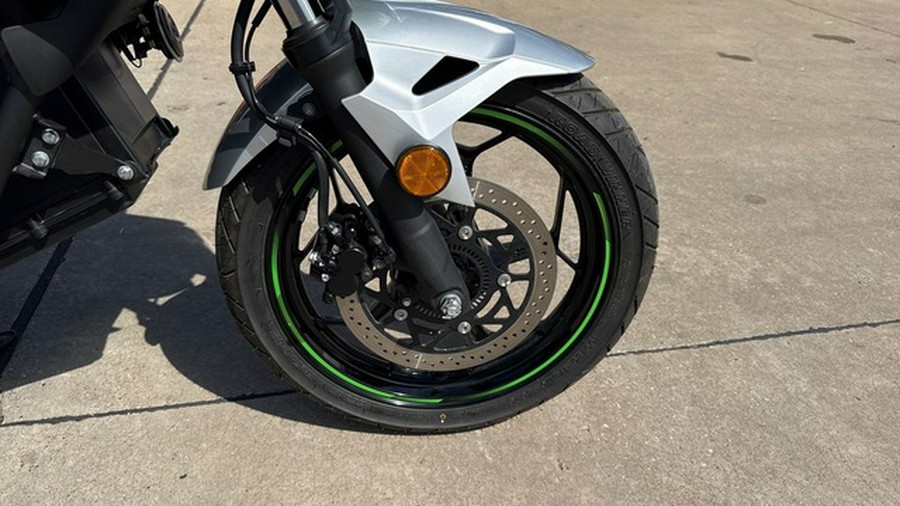 2024 Kawasaki Z e-1 ABS