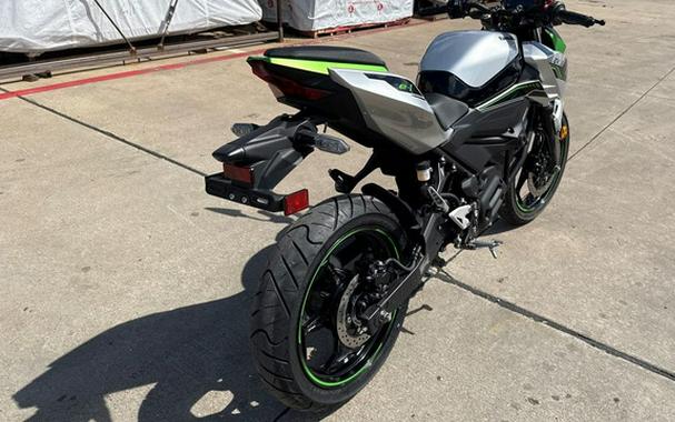 2024 Kawasaki Z e-1 ABS