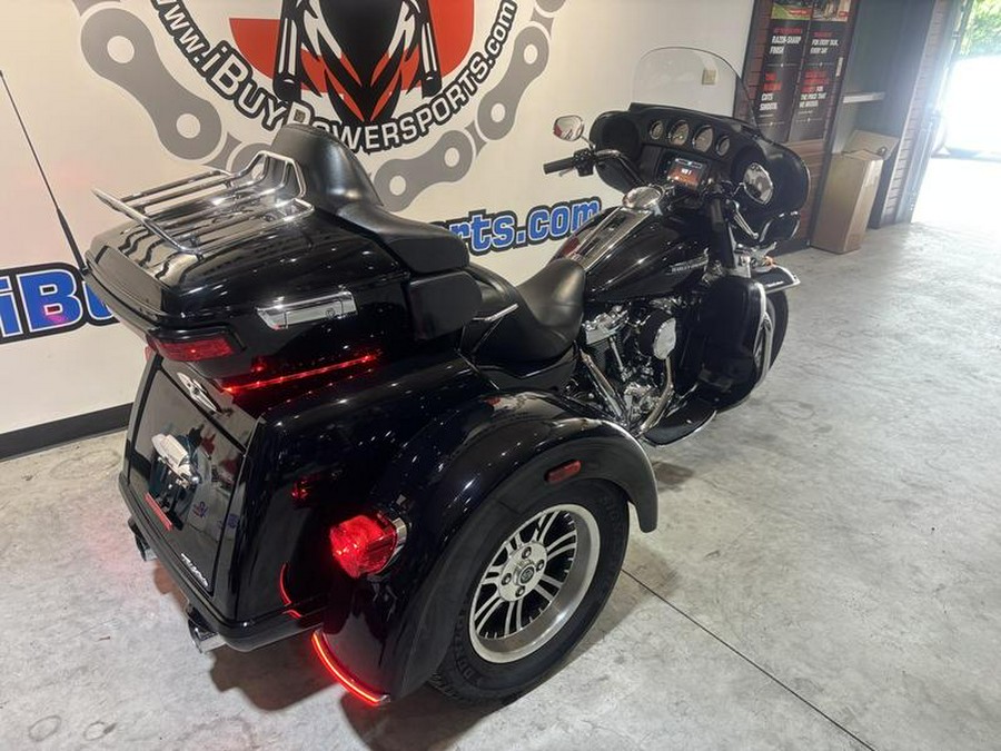 2021 Harley-Davidson® FLHTCUTG - Tri Glide® Ultra