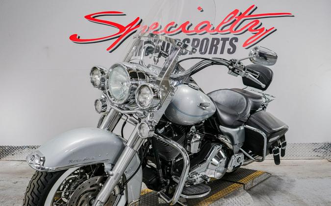 2004 Harley-Davidson FLHRCI Road King® Classic