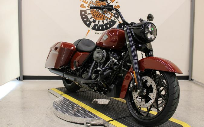 2024 FLHRXS Road King® Special - In Red Rock