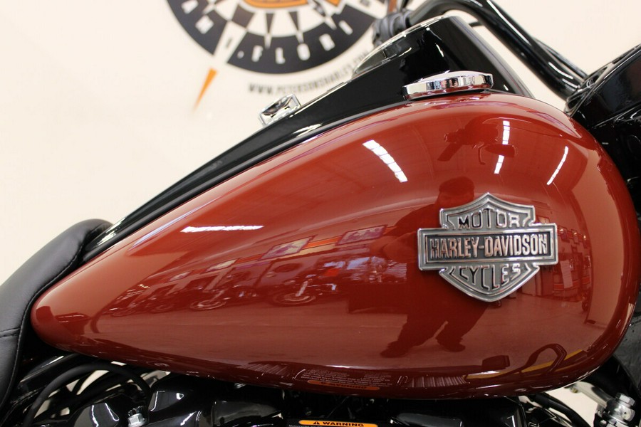 2024 FLHRXS Road King® Special - In Red Rock