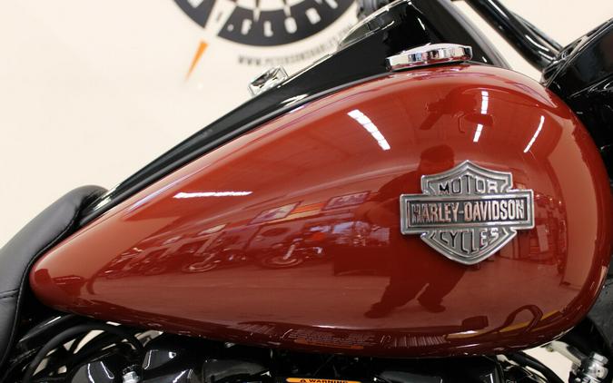 2024 FLHRXS Road King® Special - In Red Rock