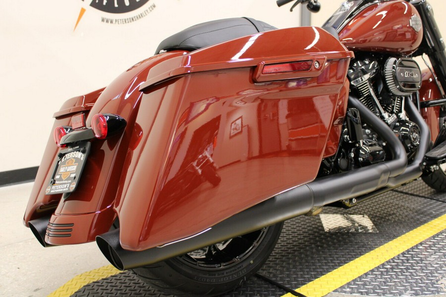 2024 FLHRXS Road King® Special - In Red Rock