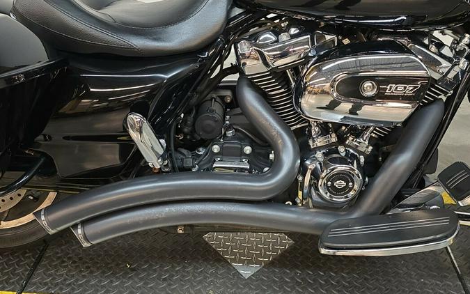 FLHXS 2017 Street Glide Special