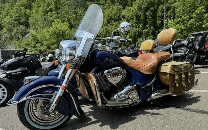 2014 Indian Motorcycle® Chief® Vintage Springfield Blue