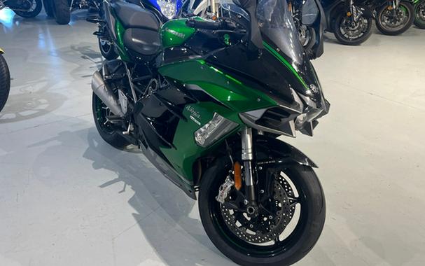 2021 Kawasaki ZX1002DMFNL