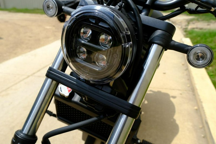 New 2025 HONDA REBEL 300