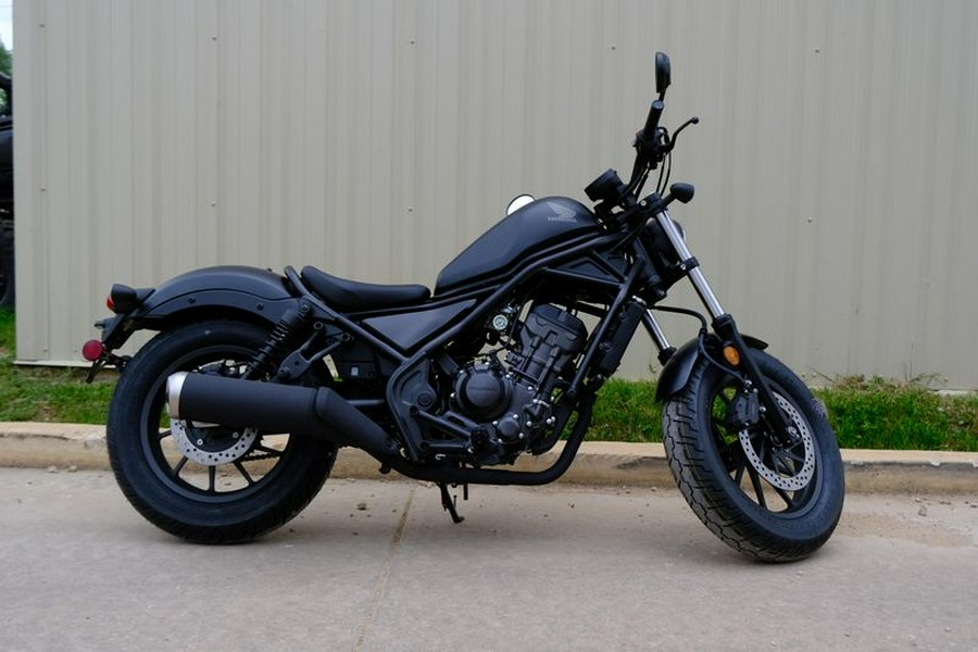 New 2025 HONDA REBEL 300