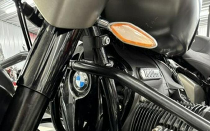2023 BMW R 18 Black Storm Metallic