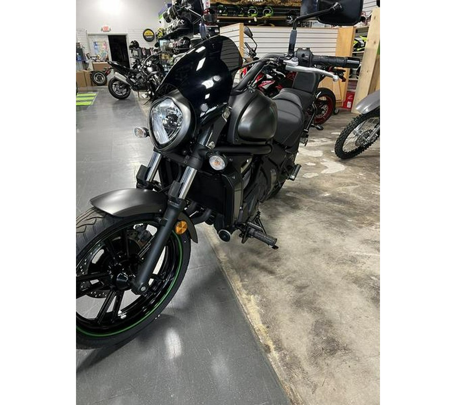 2022 Kawasaki Vulcan® S Cafe