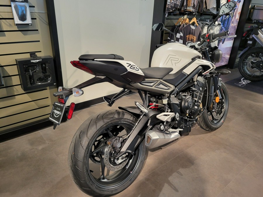 2024 Triumph STREET TRIPLE R