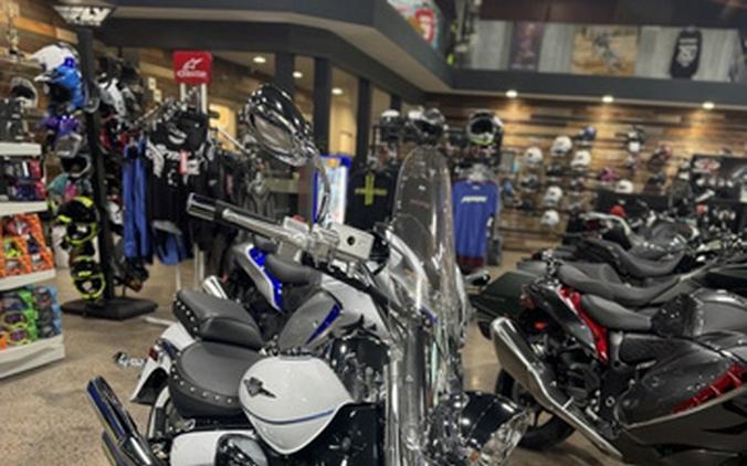 2025 Suzuki Boulevard C50T Special