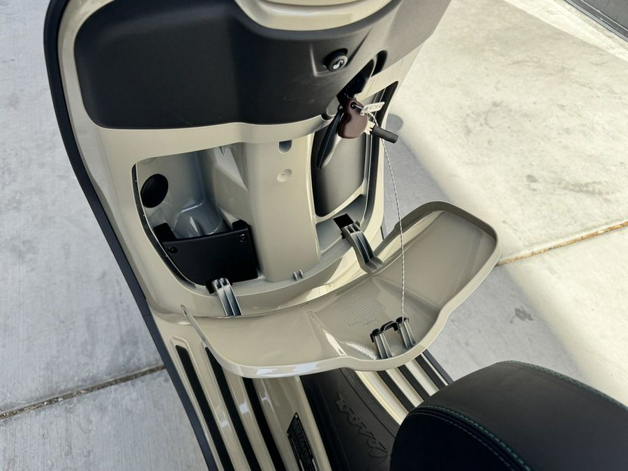 2024 Vespa Primavera 150 S