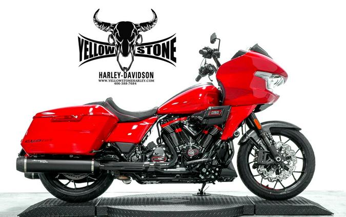 2025 Harley-Davidson® CVO™ Road Glide® ST Rally Red