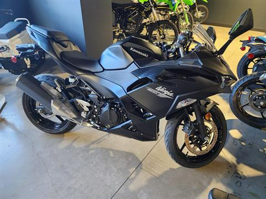 2026 Kawasaki Ninja 500