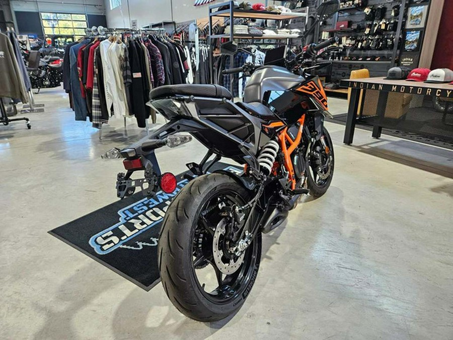 2026 KTM Duke 390