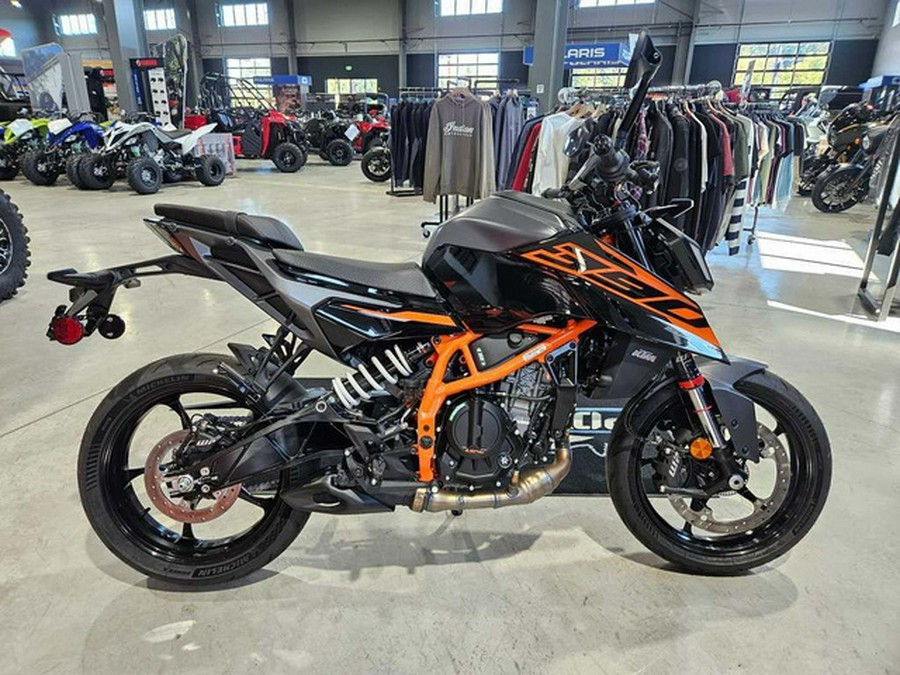 2026 KTM Duke 390
