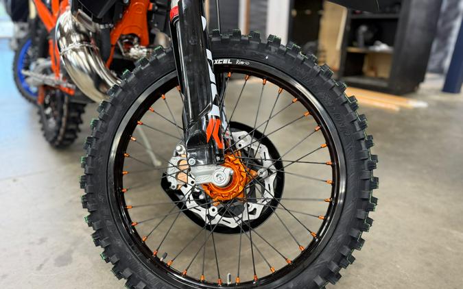 2027 KTM 300 XC-W Hardenduro