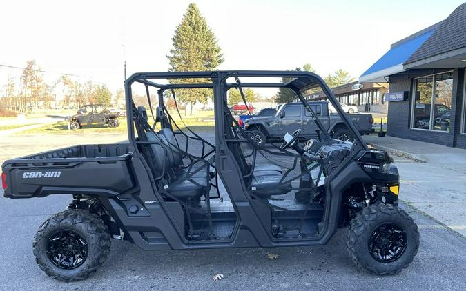 2022 Can-Am® Defender MAX DPS HD9 Timeless Black