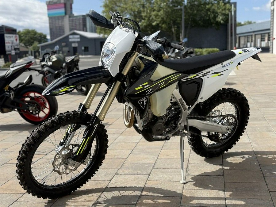 2026 Triumph TF 450-E Jet Black/Pure White