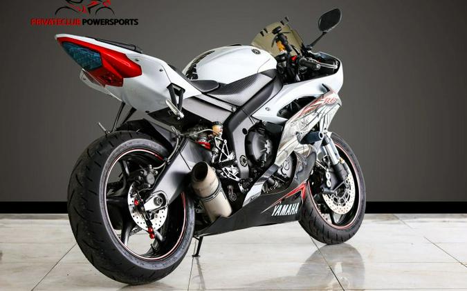 2012 Yamaha YZF-R6 (Raven)