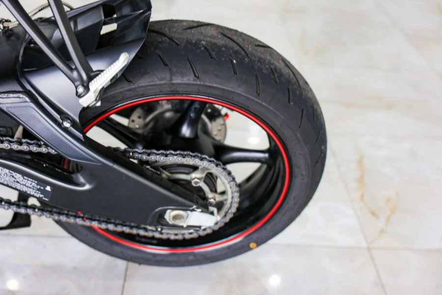 2012 Yamaha YZF-R6 (Raven) for sale in Houston, TX