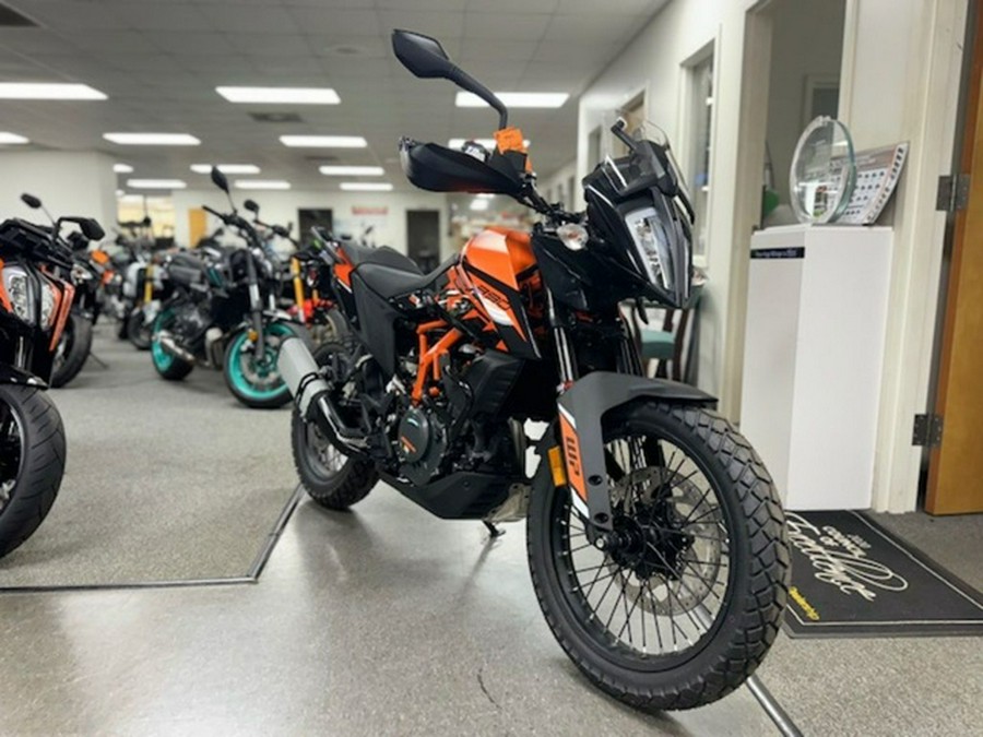 2024 KTM Adventure 390