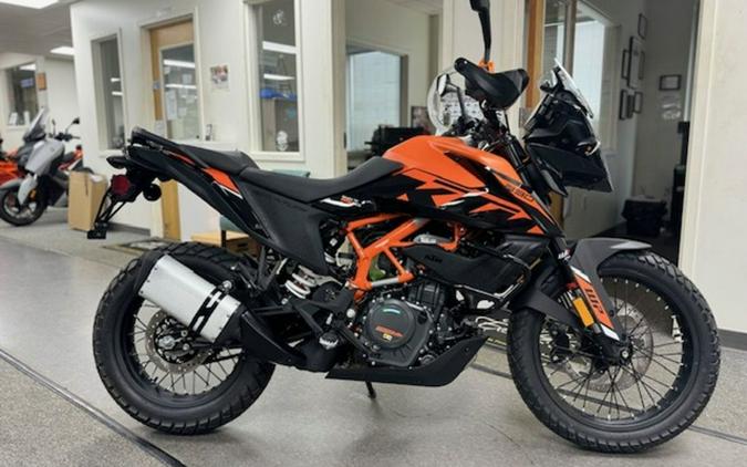 2024 KTM Adventure 390