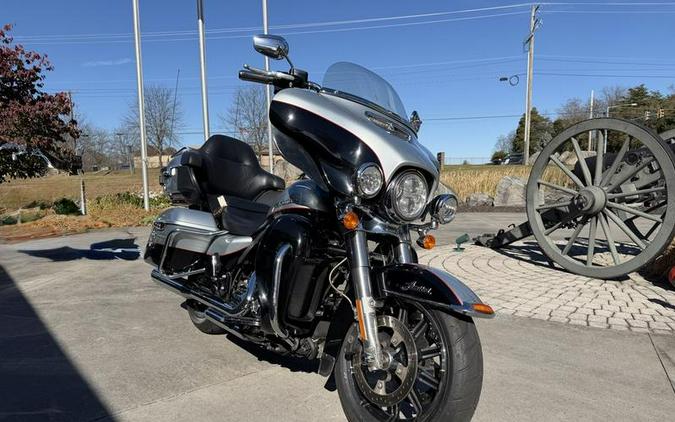 2015 Harley-Davidson® FLHTKL - Ultra Limited Low