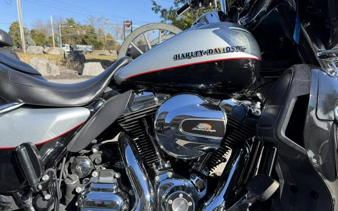 2015 Harley-Davidson® FLHTKL - Ultra Limited Low